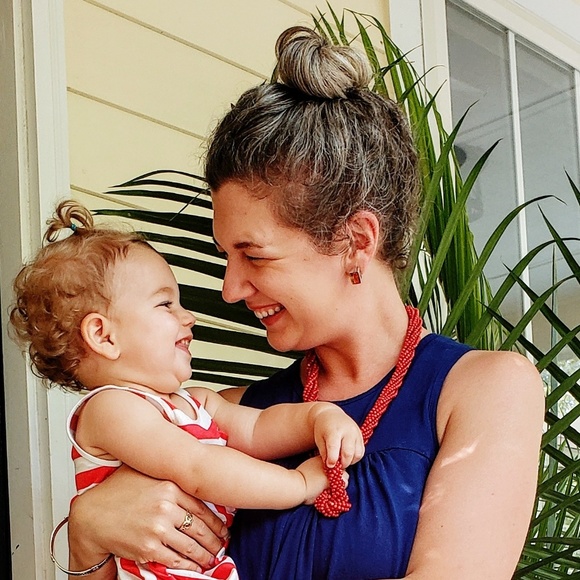 Welcome+About Me🍍 - Picture 3 of 3